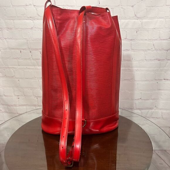 LOUIS VUITTON Epi Randonnee GM Castillan Red. Big Roomy Backpack. main image 15